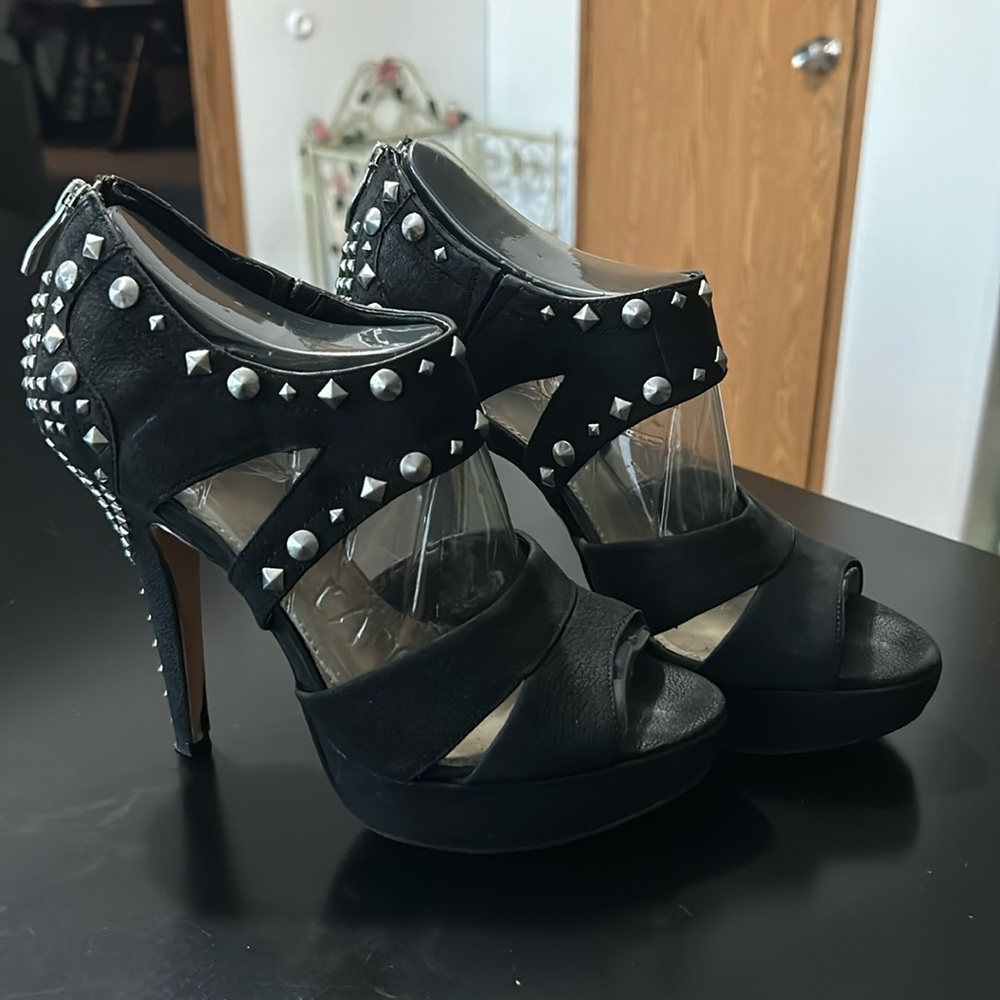 Vince Camuto